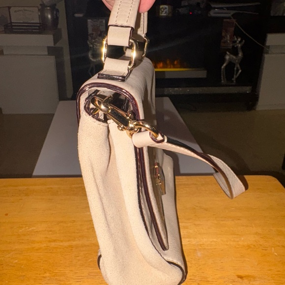 Kate Spade cream leather top-handle satchel with gold hardware - Picture 5 of 8